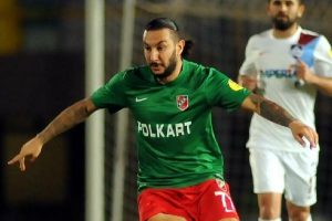 Karşıyaka'da fatura Necati'ye kesildi