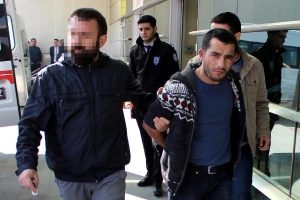 Kentte uyuşturucu satıcılarına operasyon: 4 g&ouml;zaltı