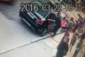 İş adamına silahlı saldırı kamerada!