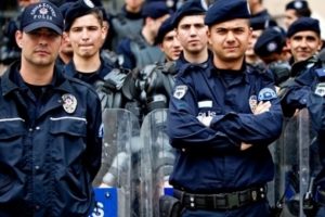 Milli ma&ccedil;ta bin polis 750 &ouml;zel g&uuml;venlik g&ouml;rev yapacak