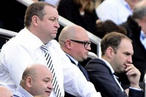 Newcastle United'da kılı&ccedil;lar &ccedil;ekildi!