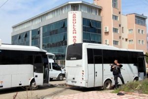 Batman'da FET&Ouml; operasyonu: 4 g&ouml;zaltı