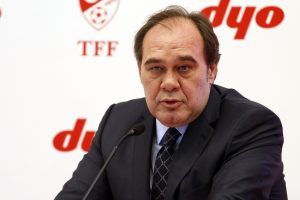 Milli Takım "Ter&ouml;re lanet" pankartıyla sahaya &ccedil;ıkacak