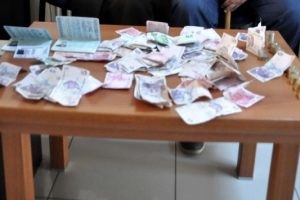 Suriyeli dilenciler 1 saatte 810 lira topladı