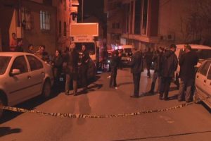 Dayı yeğen kavgası kamerada!