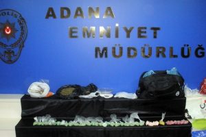 Adana'da damda kenevir bah&ccedil;esi kurdu