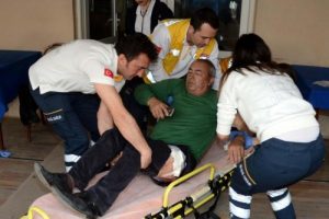 Hasmını tabancayla bacağından yaraladı