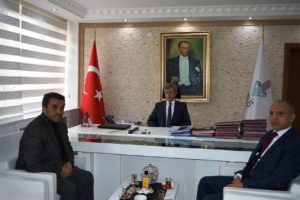 Diyarbakır'da &ouml;ld&uuml;r&uuml;len PKK'lının babasından Vali'ye cenaze teşekk&uuml;r&uuml;