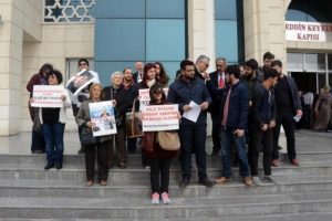 Konya'da CHP'den Ensar Vakfı ve KAİMDER hakkında su&ccedil; duyurusu