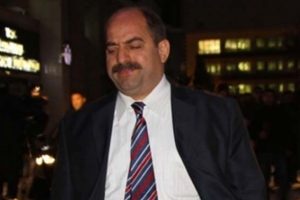 Zekeriya &Ouml;z'e ikinci şok!