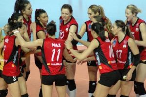 VakıfBank da D&ouml;rtl&uuml; Final'de