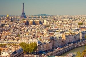 Paris'te ter&ouml;r saldırısı hazırlığında bir kişi yakalandı