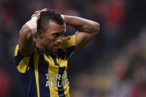 Luis Nani'ye formunu arttırması i&ccedil;in Portekiz'de &ccedil;&ouml;z&uuml;m aranıyor