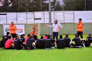 İpekoğlu: "Başarı y&uuml;rekten oynamak"