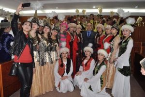 Başkan Aktaş Bursa'da folklorcuları ağırladı