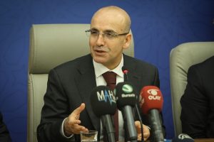 "T&uuml;rkiye ekonomisi ge&ccedil;en yıl y&uuml;zde 4 civarında b&uuml;y&uuml;d&uuml;"