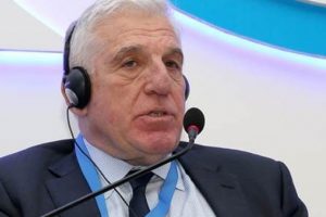 Papantoniou: T&uuml;rkiye s&uuml;per g&uuml;&ccedil;