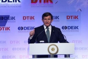 Davutoğlu'ndan yeni anayasa ve başkanlık sistemi a&ccedil;ıklamaları