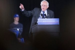 Clinton'ın rakibi Bernie Sanders i&ccedil;in "b&uuml;y&uuml;k g&uuml;n"