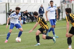 Bursa Nil&uuml;ferspor evinde berabere kaldı