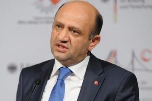 Bakan Işık Fatma &Ccedil;oban'ın cenaze t&ouml;renine katıldı