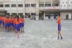 İp atlayan 54 &ouml;ğrenci inanılmazı başardı