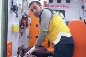 Bursa'da baba oğlunu ikinci kez bı&ccedil;akladı!
