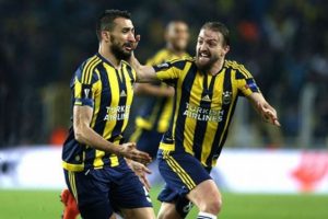 Fenerbah&ccedil;e 3 isme imza attırmadı, &ccedil;&uuml;nk&uuml;...