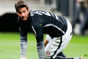 Fenerbah&ccedil;e'de rota kaleci adaylarına da &ccedil;evrildi
