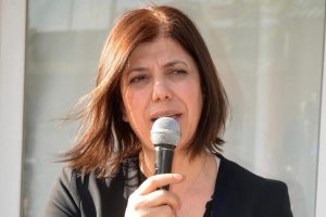 HDP'li Danış'tan &ccedil;ocuk h&uuml;k&uuml;ml&uuml;lerle ilgili araştırma &ouml;nergesi