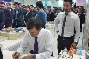 Pamukoğlu, Bursa'da T&uuml;rkiye ve d&uuml;nyadaki son gelişmeleri değerlendirdi