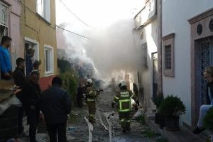 Sobadan &ccedil;ıkan yangında dumandan zehirlendi