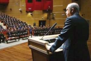 'Tek ordu tek komutan'