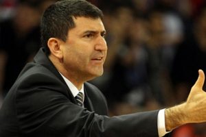 "K&ouml;şeye sıkışmış bir boks&ouml;r gibi..."