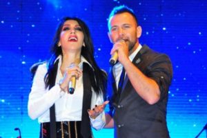 Berksan, Hande Yener'e savaş a&ccedil;tı!