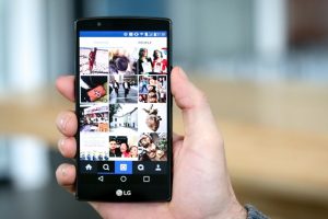 Instagram kullanıcılarını dinledi