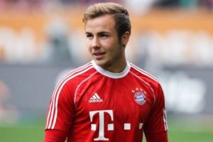 Mario G&ouml;tze ve Hector Liverpool'a &ccedil;ok yakın