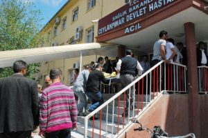 Şanlıurfa'da da &ccedil;adır kentte yangın &ccedil;ıktı