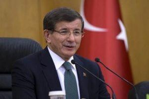Başbakan Davutoğlu: Ter&ouml;re ger&ccedil;ek darbeyi 'selamlaşmak' vuracak