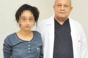 Karaciğerinden 600 gram kist &ccedil;ıktı