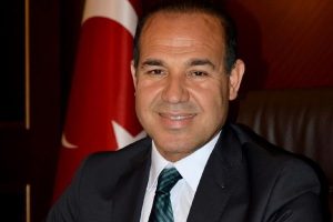 S&ouml;zl&uuml;: "Şampiyonluk hedefimizen sapmadık"