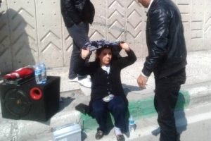 Bursa'da korkun&ccedil; kaza! Takla atan ara&ccedil;tan burunları bile kanamadan kurtuldular!