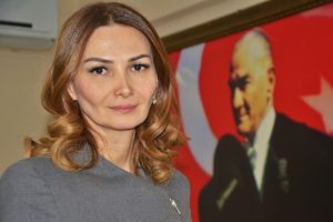 Paşayeva: Bug&uuml;n T&uuml;rkiye'ye sahip &ccedil;ıkma zamanıdır