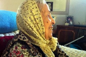 &Ouml;len kayınvalidesinin hırsıza yazdığı notu Kuran i&ccedil;inde buldu