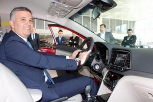 "T&uuml;rkiye'de hedef 55 bin ara&ccedil; satmak"