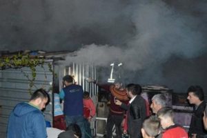 Patlayan trafo evi k&uuml;l etti