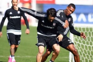 Beşiktaş savunmasında b&uuml;y&uuml;k rekabet