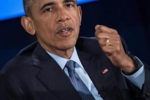 Obama medyaya &ccedil;attı: Mikrofon tutmakla habercilik olmaz