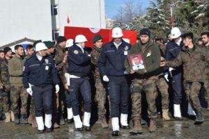Şırnak'ta şehit polis t&ouml;renle uğurlandı