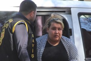 Sahte m&uuml;şteri temsilcisi yakalandı